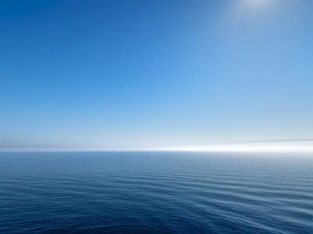 Un océano cristalino y vasto bajo un cielo azul